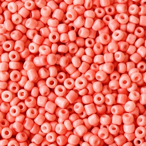 Rocailles 2mm peachy coral pink, 10 gram
